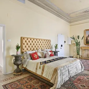 Lullaby Near Palazzo Vecchio And Piazza Signoria -hosted By Sweetstay Florencia